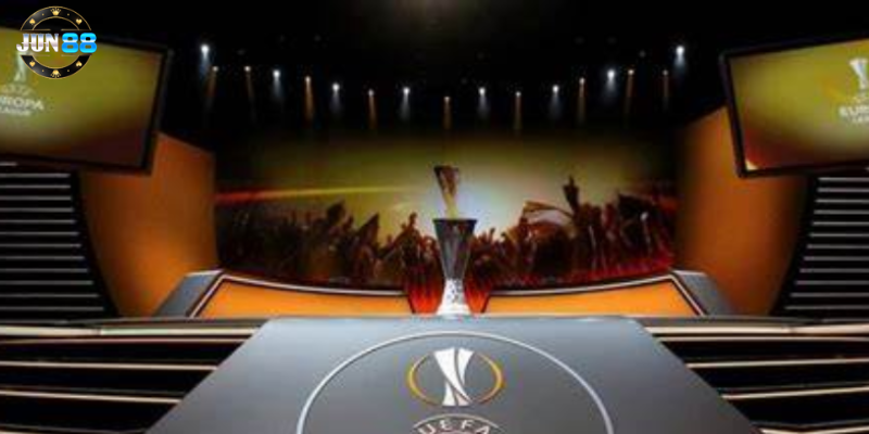 Tham gia cá cược bóng đá Europa League cùng nhà cái