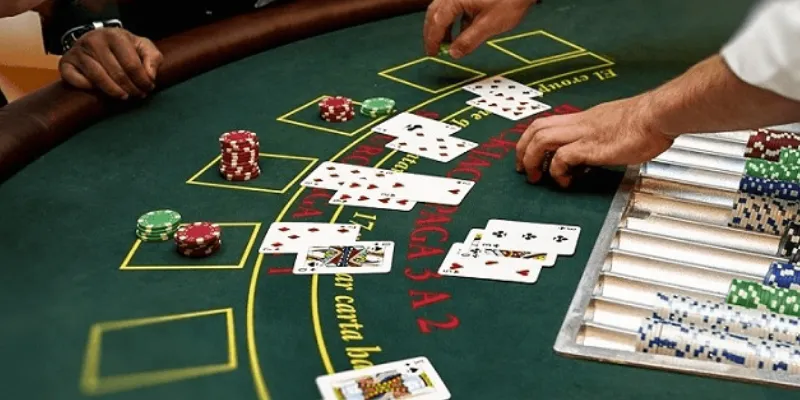 Xếp hạng sức mạnh của các bộ bài xì tố từ cao đến thấp