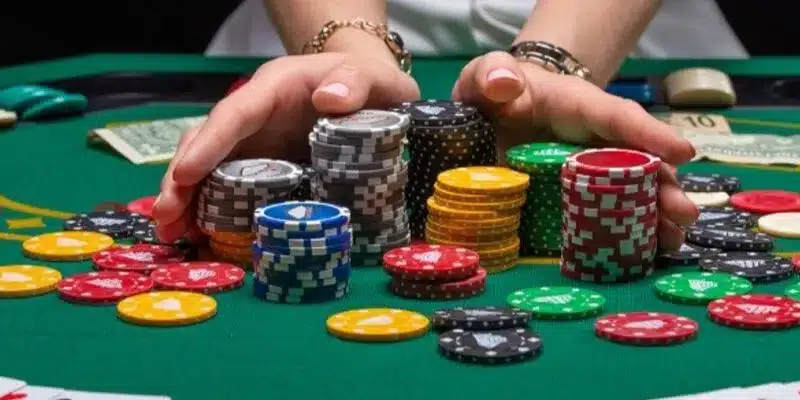 Giới thiệu về Phỏm và tầm quan trọng của cách câu bài trong Phỏm