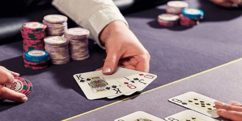 Các chiến thuật và mẹo chơi Tú Lơ Khơ hiệu quả